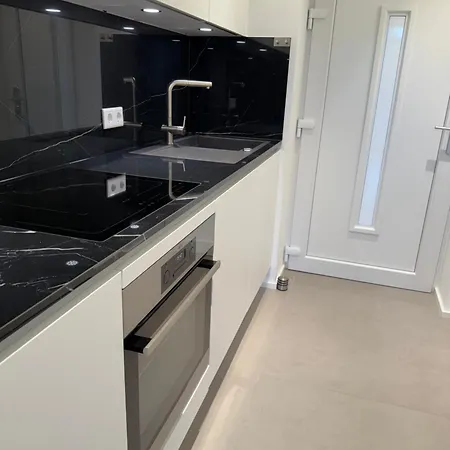 Luxuswohnung Im Stadtzentrum アパート コブレンツ