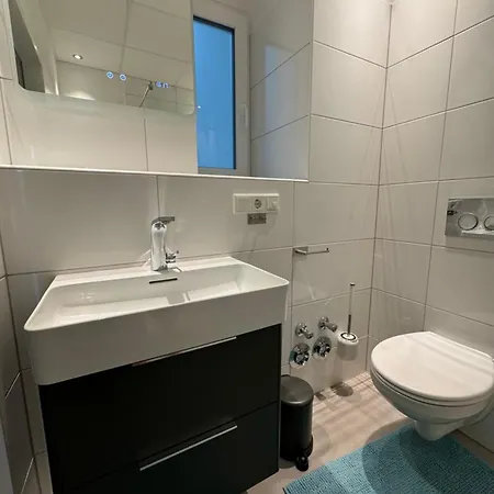 Lägenhet Luxuswohnung In Stadtzentrum Koblenz (Rhineland-Palatinate)